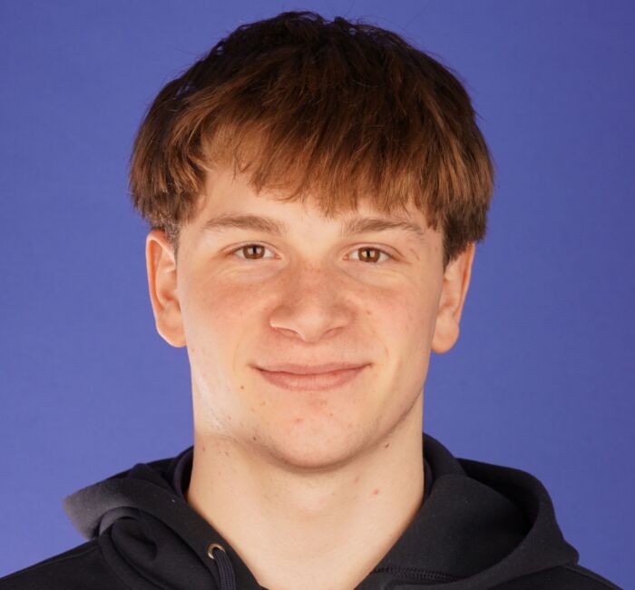 Schneider Julian niedrig