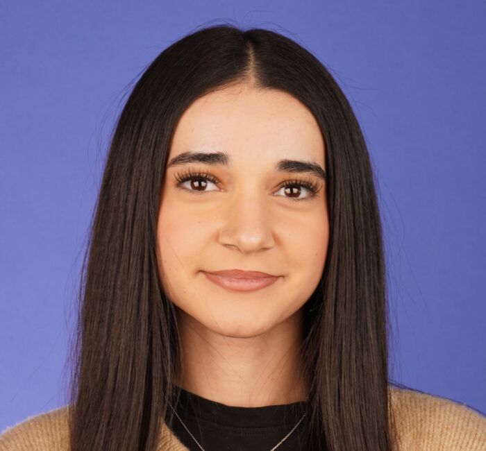 Okuyucu Yagmur niedrig